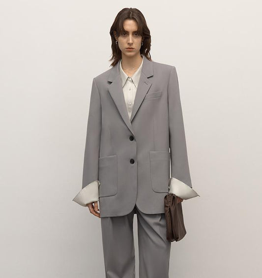 Heavy fine twill worsted wool, asymmetrical collar design, basic classic two-button suit-1